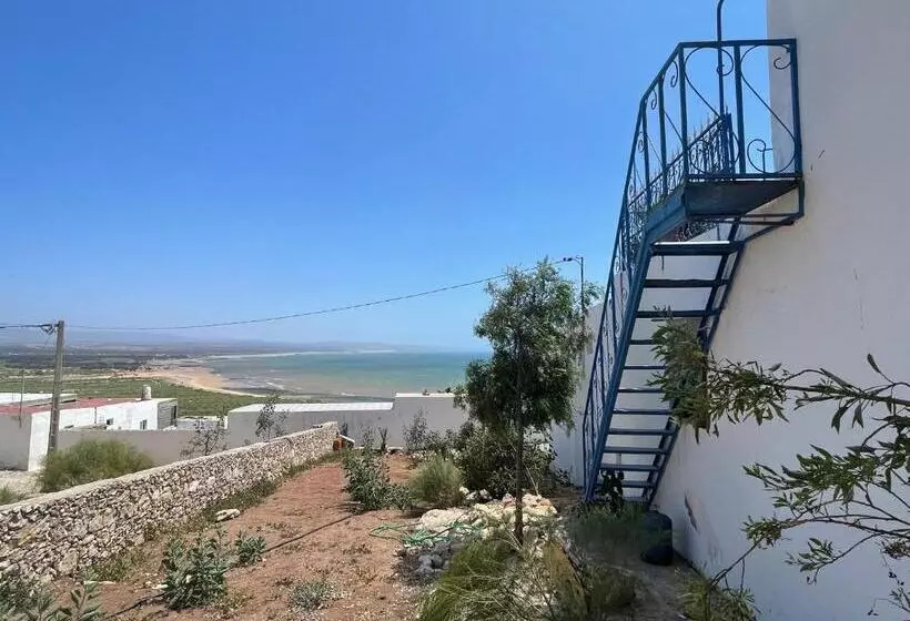 Majatalo La Chambre Tafokt