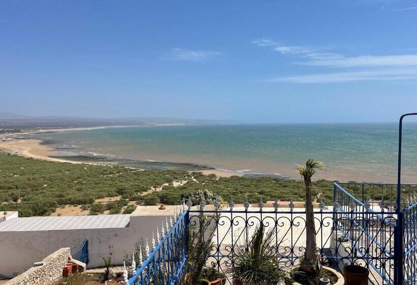 פנסיון La Chambre Tafokt