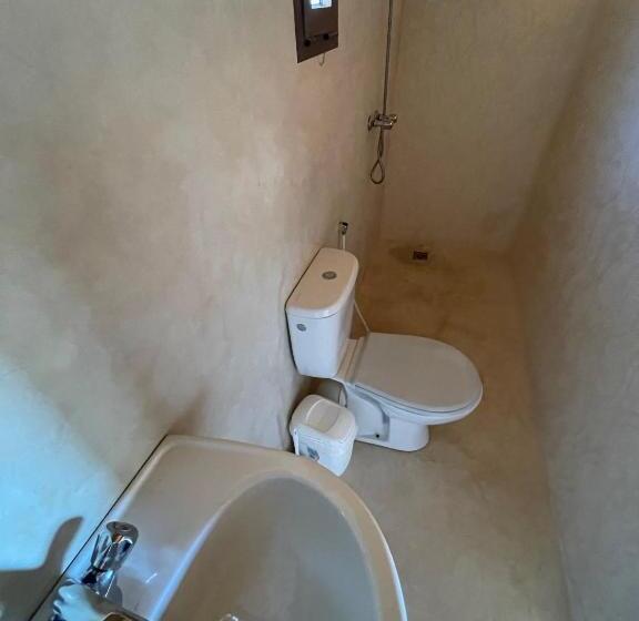 פנסיון La Chambre Tafokt