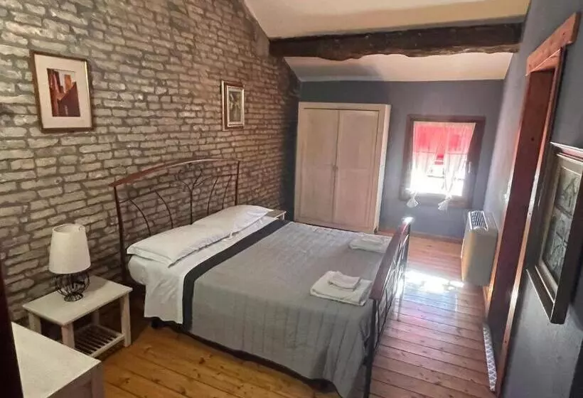 ペンション La Locanda Degli Artisti