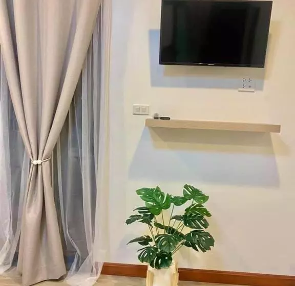 Majatalo The Moon Camp Khanom