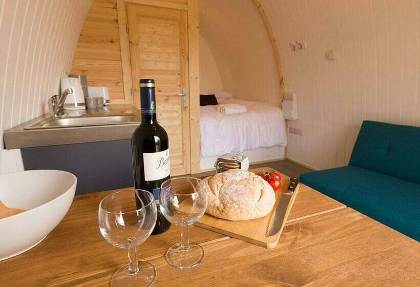 אתר נופש Apple Mount Retreat