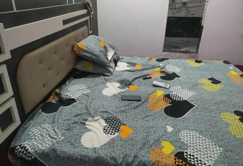 Spot On Vd Marriott Hotel & Restaurant