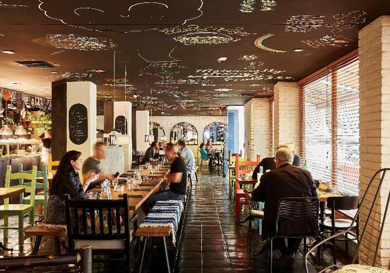 فندق Hollywood Volume, A Tribute Portfolio