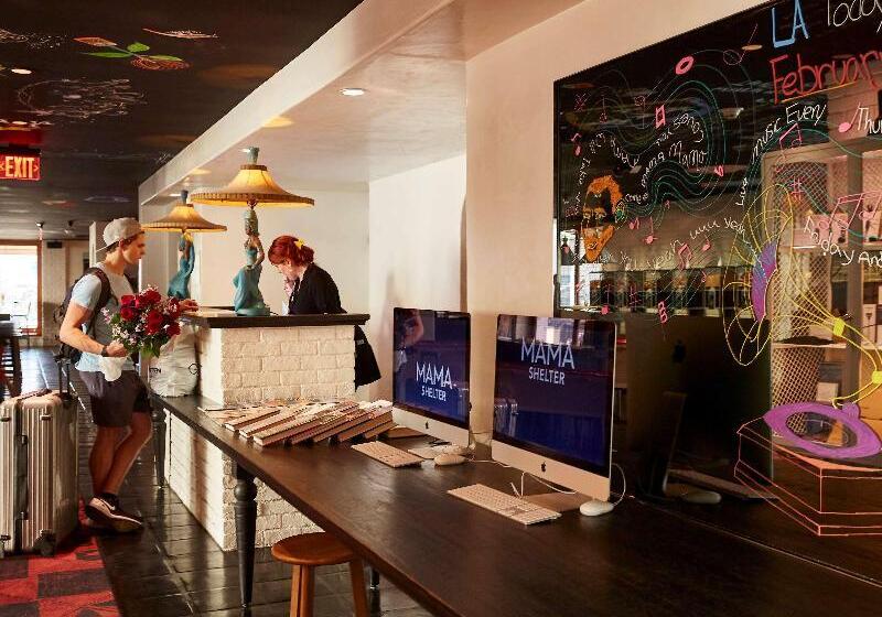 فندق Hollywood Volume, A Tribute Portfolio