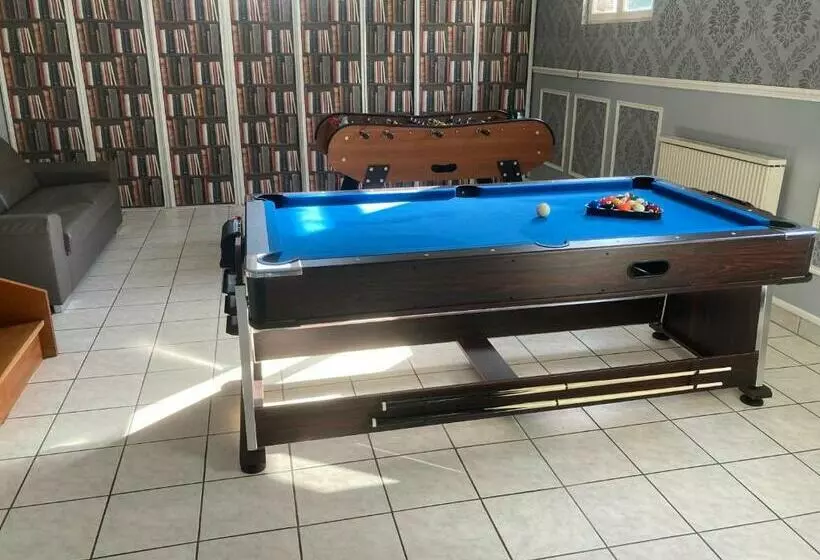 ペンション L Avre Des Joncherets   Possibilité Location En Journée