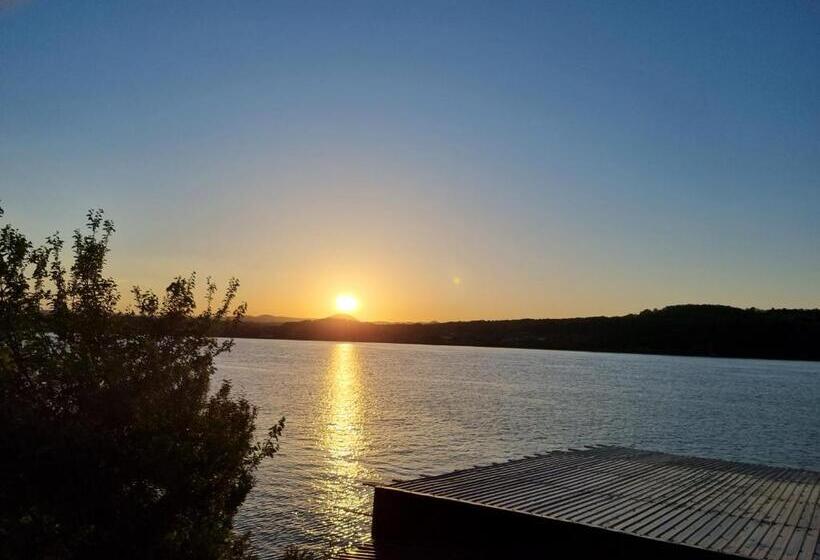 펜션 La Ponton Adakale