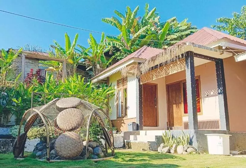 Majatalo Lontart Guesthouse