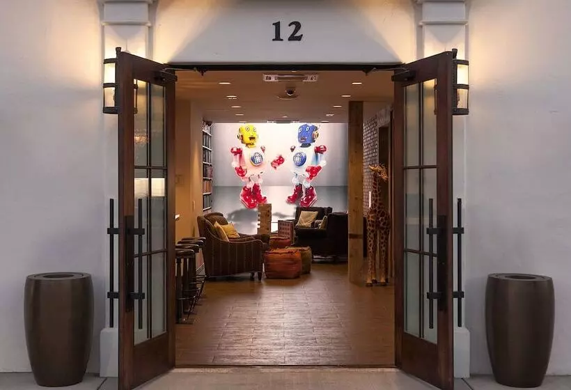 호스텔 Moxy Santa Barbara