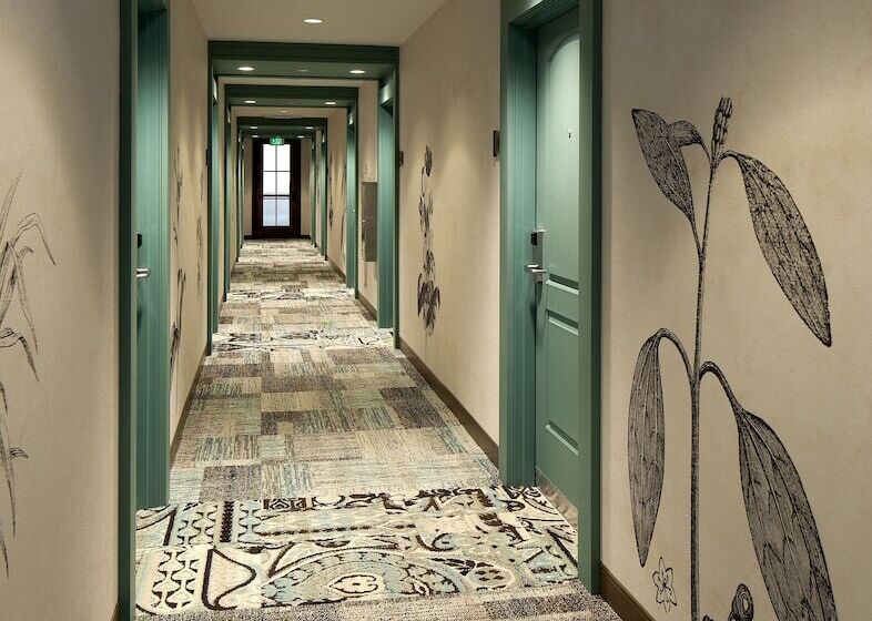 Общежитие Moxy Santa Barbara