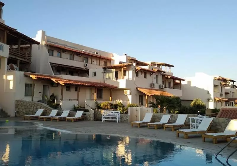 Creta Suites