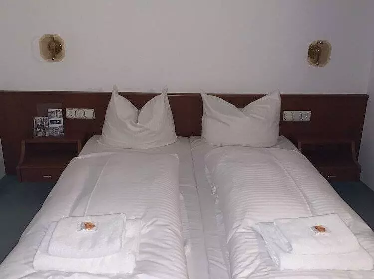 Hofgarten Hotel Bad Buchau