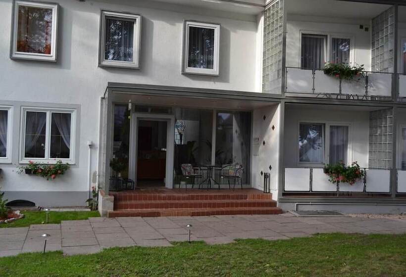 Hofgarten Hotel Bad Buchau