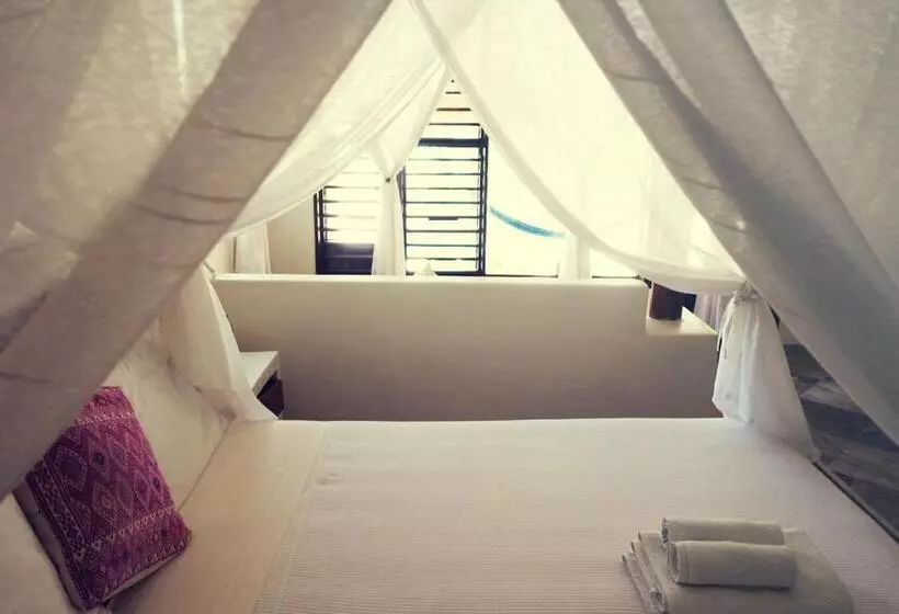 호텔 Almaplena Boutique