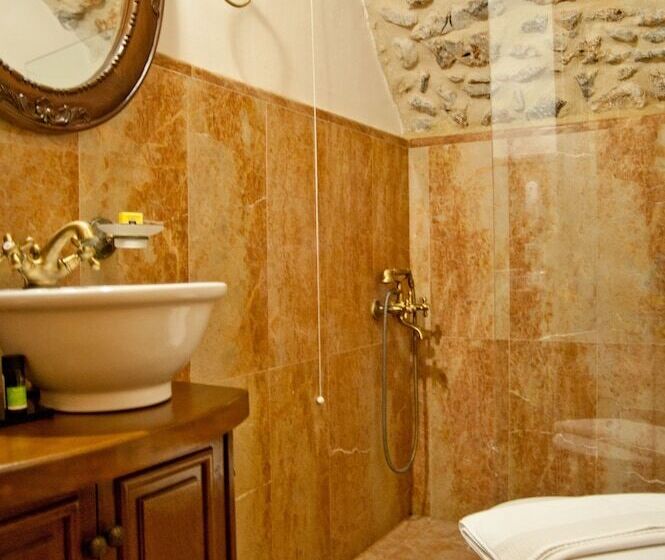 בית מלון כפרי Archontiko Hatzipanayioti