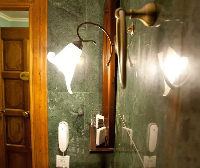 Hotel Archontiko Hatzipanayioti