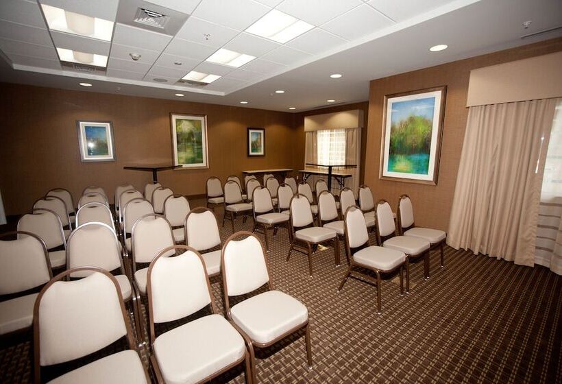 فندق Baymont By Wyndham Erie