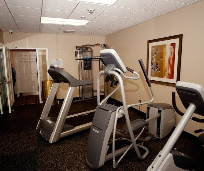 فندق Baymont By Wyndham Erie