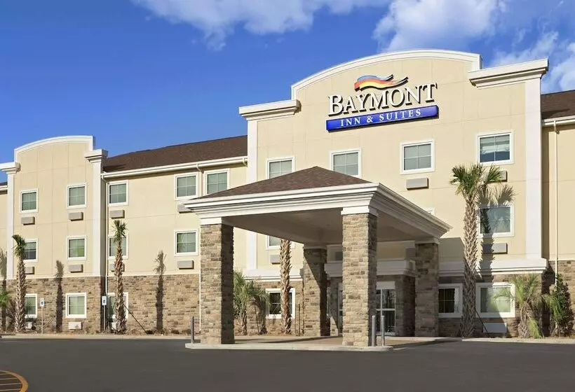فندق Baymont Inn & Suites By Wyndham Odessa