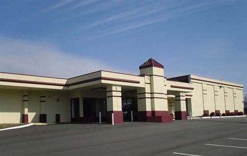 Отель Budget Inn