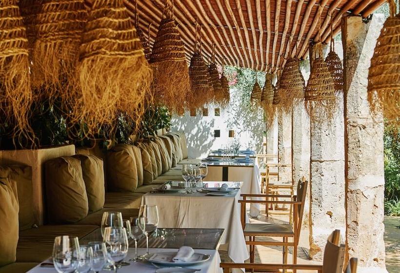 هتل Faustino Gran Relais & Chateaux