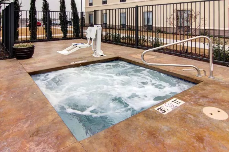 Отель Comfort Suites Carlsbad