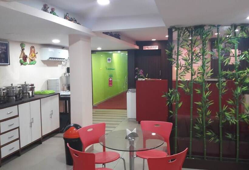 فندق De Sai Palace