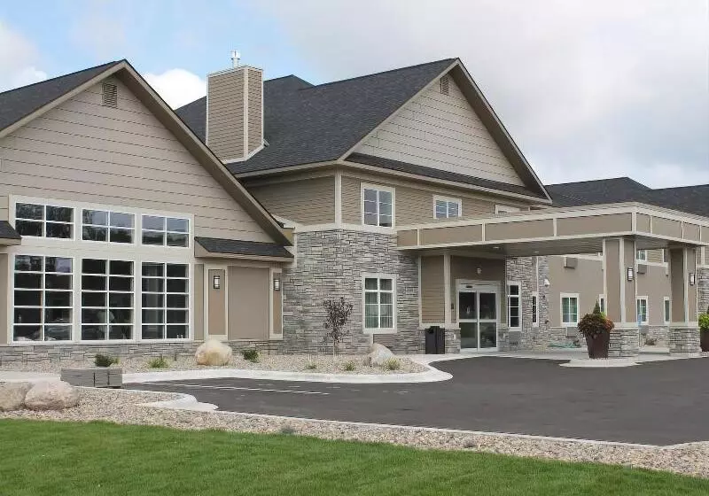 Grandstay Hotel & Suites   Glenwood