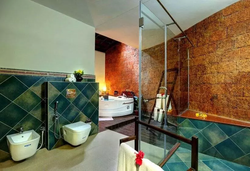 Hotel Hoysala Village Resort