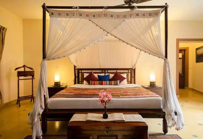 Hotel Hoysala Village Resort