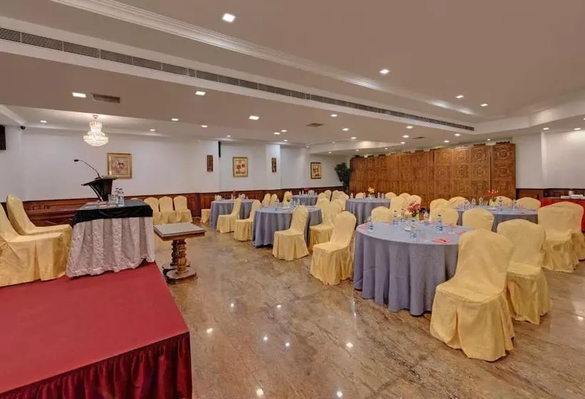 هتل Jc Residency Madurai