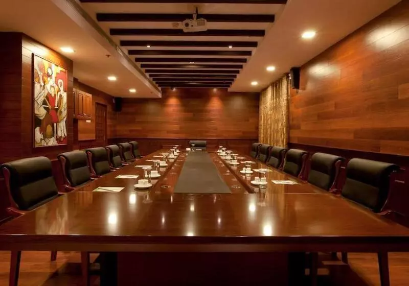 هتل Jc Residency Madurai