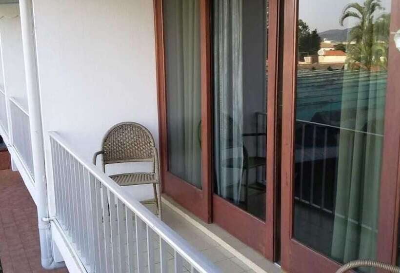 בית מלון כפרי Piçarras