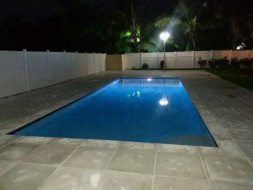 هتل Realty Shores Bahamas