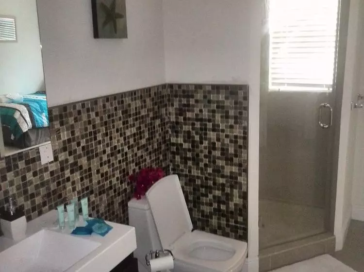 هتل Realty Shores Bahamas