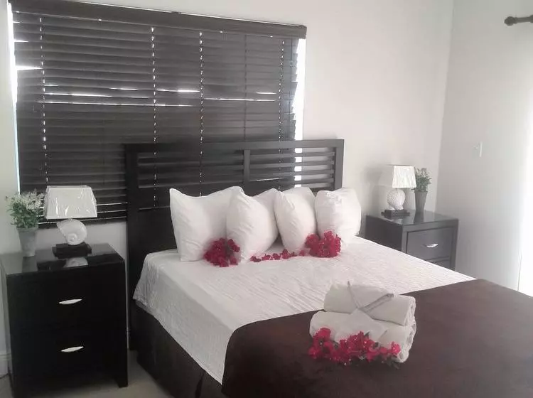 هتل Realty Shores Bahamas