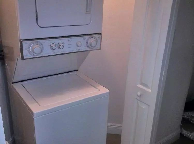 هتل Realty Shores Bahamas