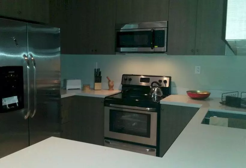 هتل Realty Shores Bahamas