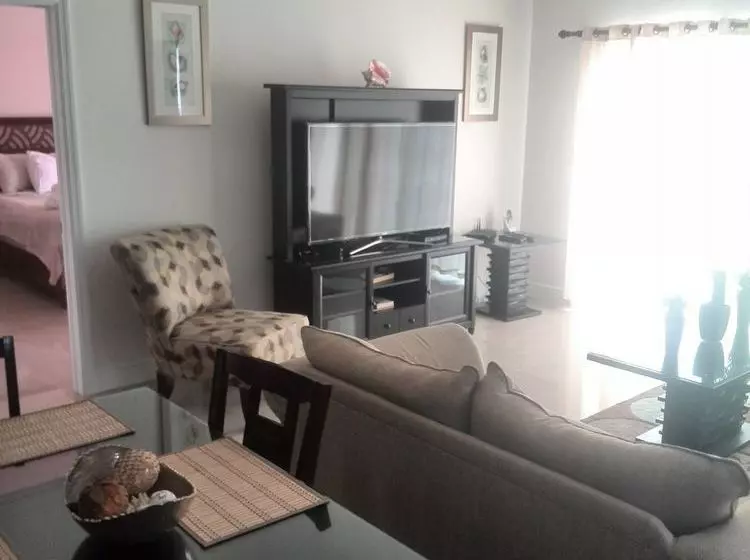 هتل Realty Shores Bahamas