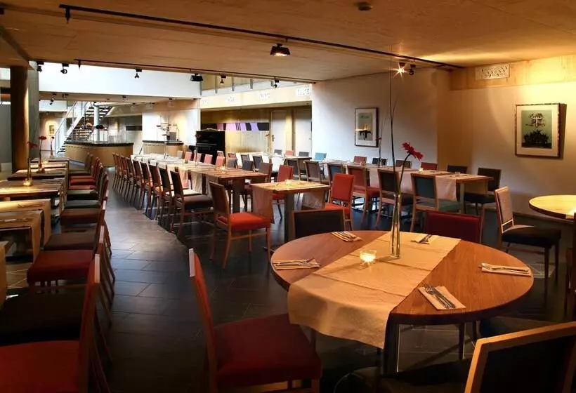 酒店 Scandic Stiklestad