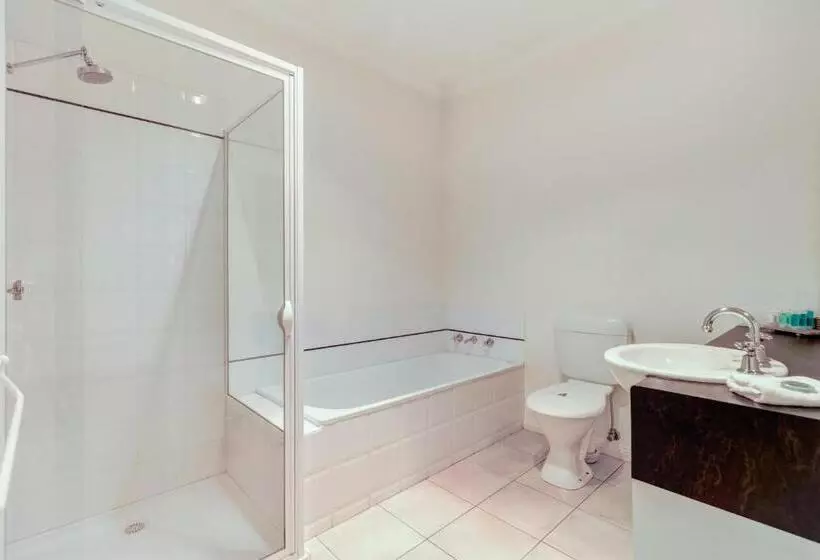 Hotelli Seymours On Lydiard