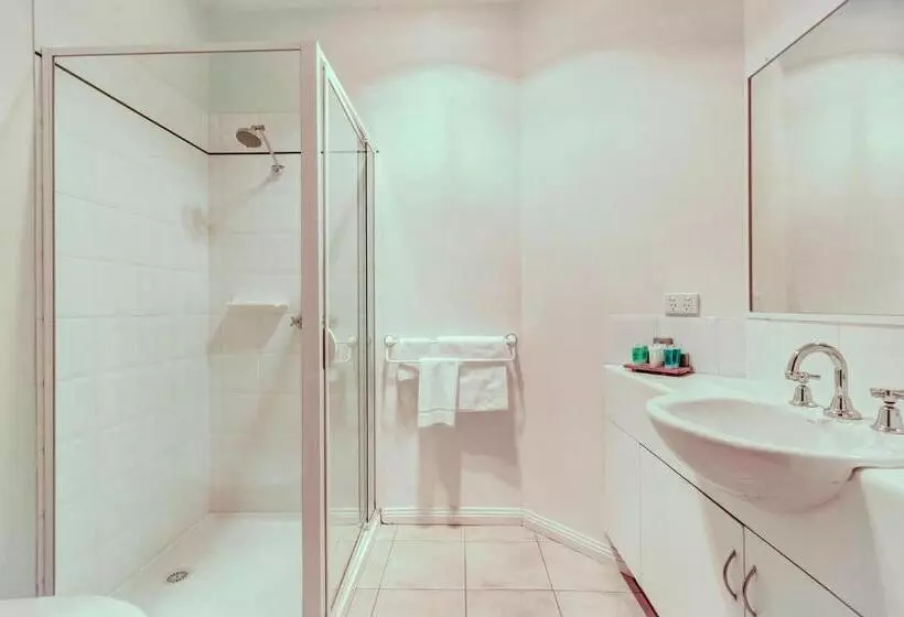 Hotelli Seymours On Lydiard