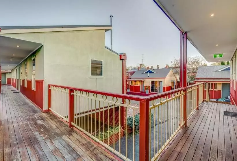 Hotelli Seymours On Lydiard