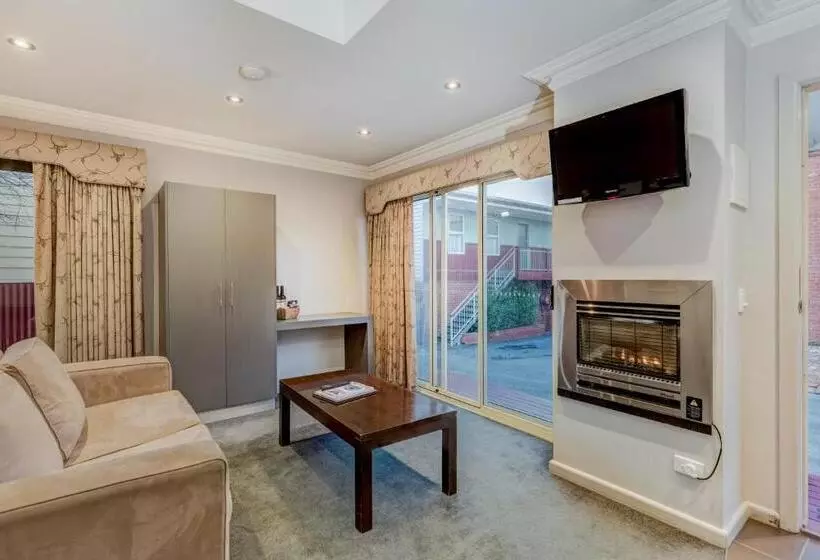 Hotelli Seymours On Lydiard