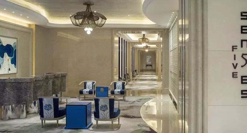 ホテル The Westin Zhujiajian Resort, Zhoushan