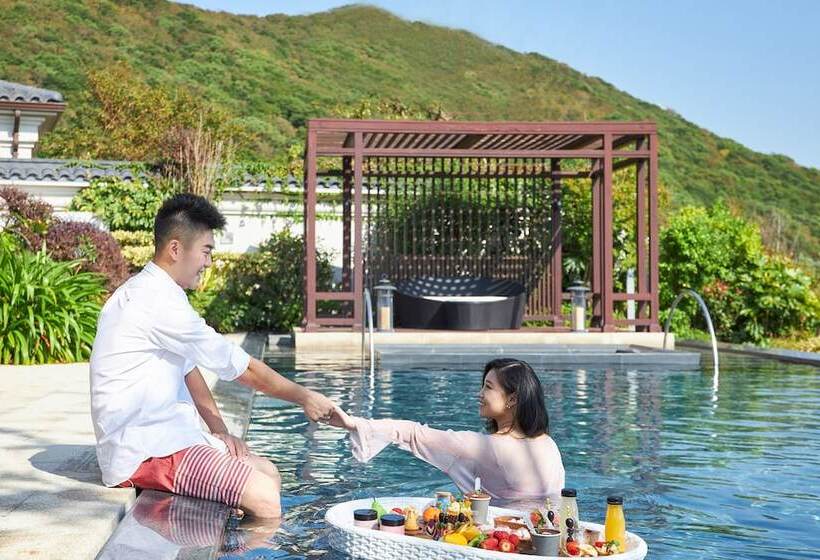 בית מלון כפרי The Westin Zhujiajian Resort, Zhoushan