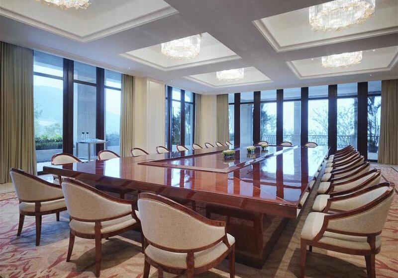 בית מלון כפרי The Westin Zhujiajian Resort, Zhoushan