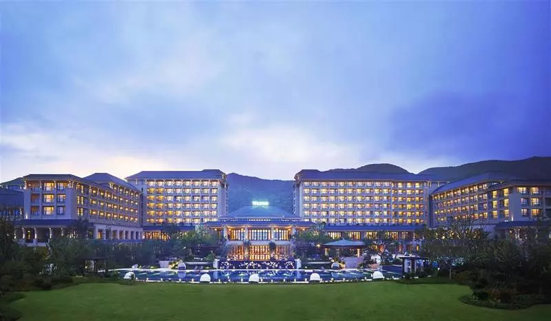 ホテル The Westin Zhujiajian Resort, Zhoushan