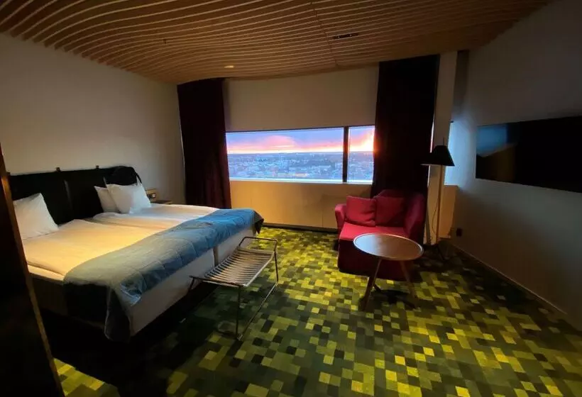 Hotel U&me; Bw Signature Collection