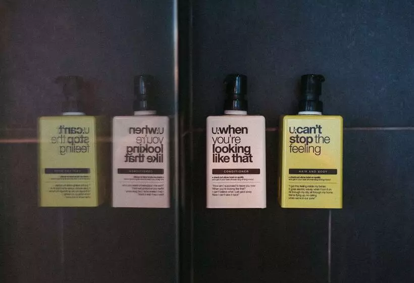 Hotel U&me; Bw Signature Collection